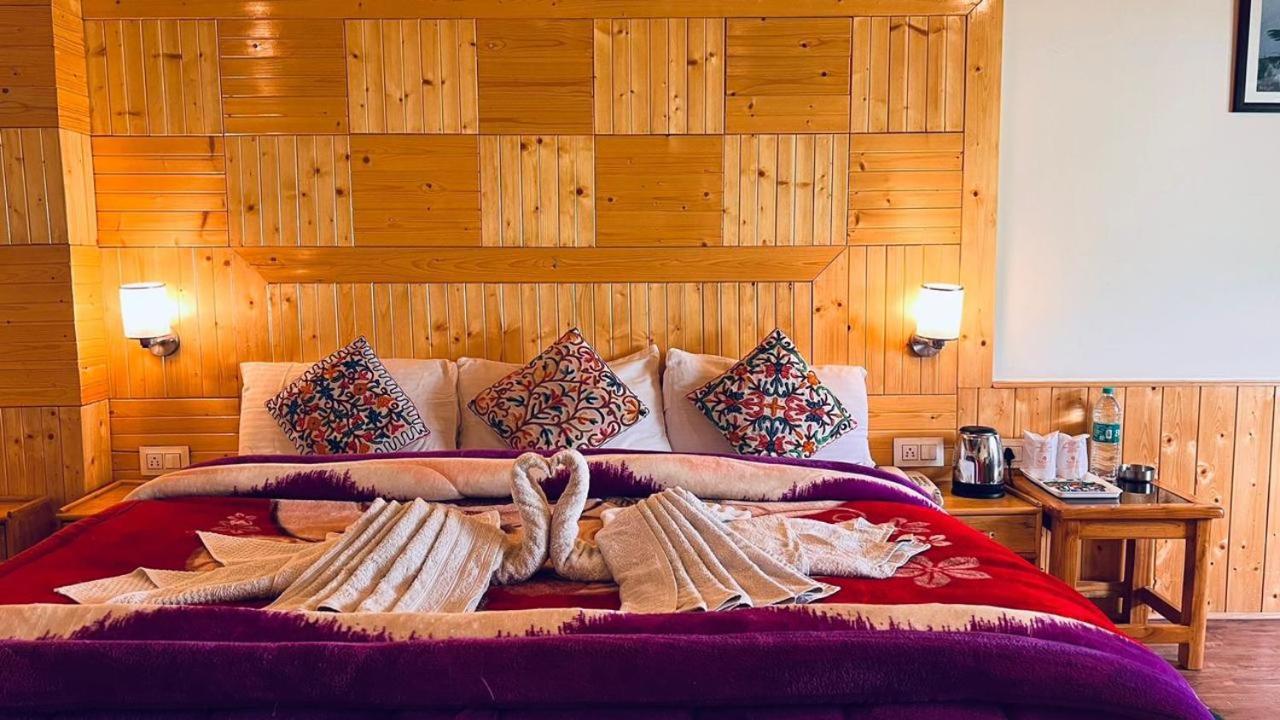 Hotel Vyas Vatika Manāli Zewnętrze zdjęcie
