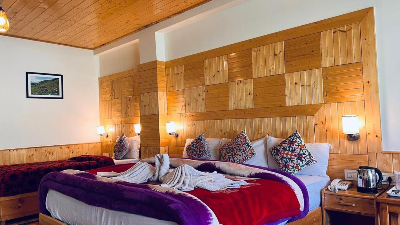 Hotel Vyas Vatika Manāli Zewnętrze zdjęcie