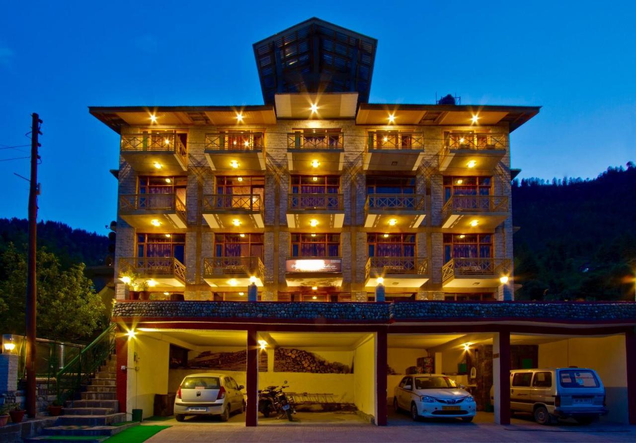 Hotel Vyas Vatika Manāli Zewnętrze zdjęcie